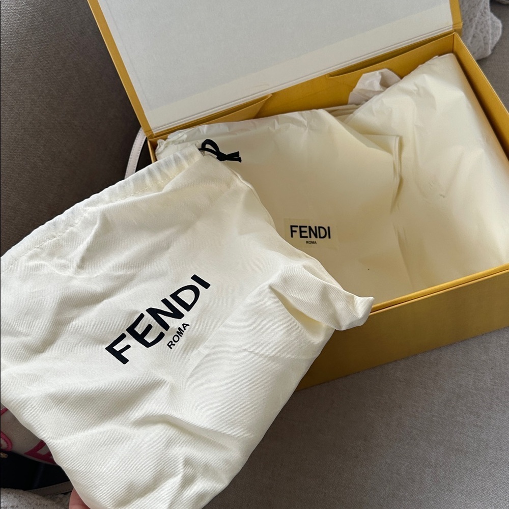 Fendi Mini Tresor Canvas bucket bag - Picture 11 of 12